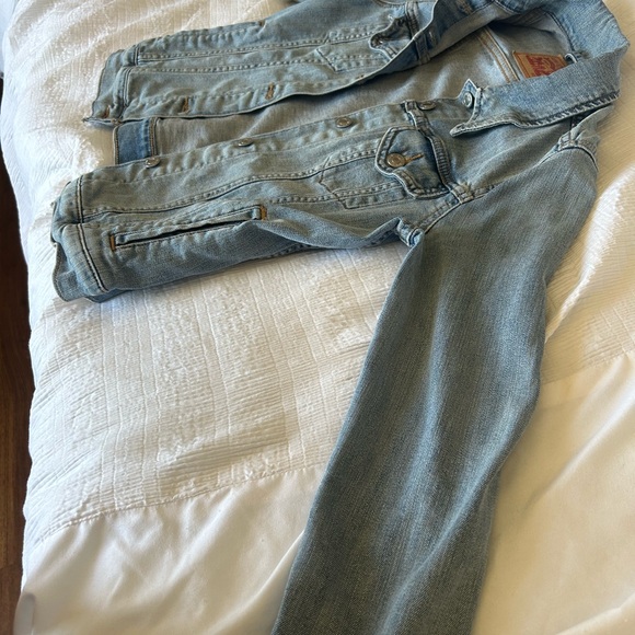 Levi’s jacket - Picture 4 of 5